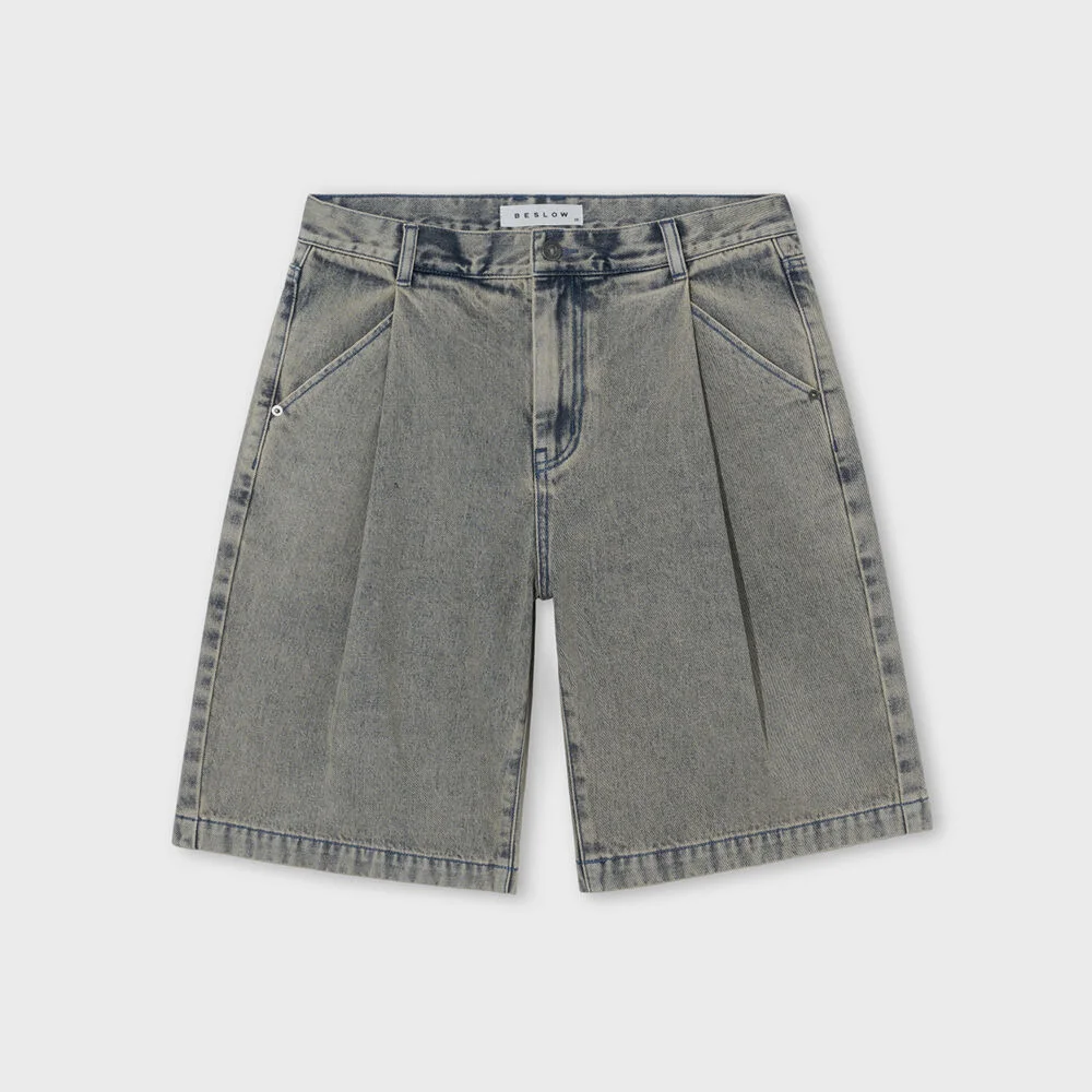 DEEP ONE TUCK SAND WASHED DENIM SHORTS SAND INDIGO