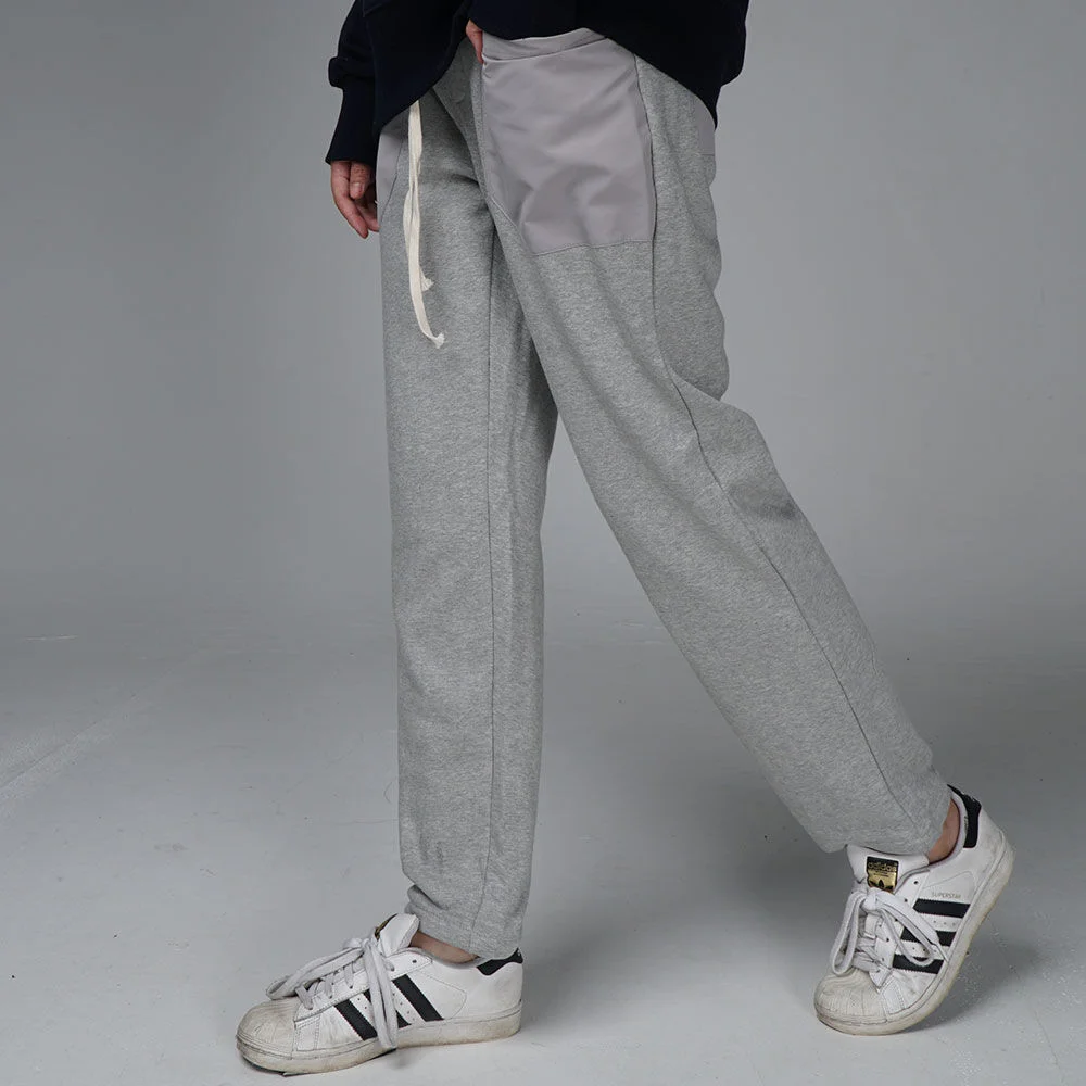 外貼袋 運動服 褲子 灰色