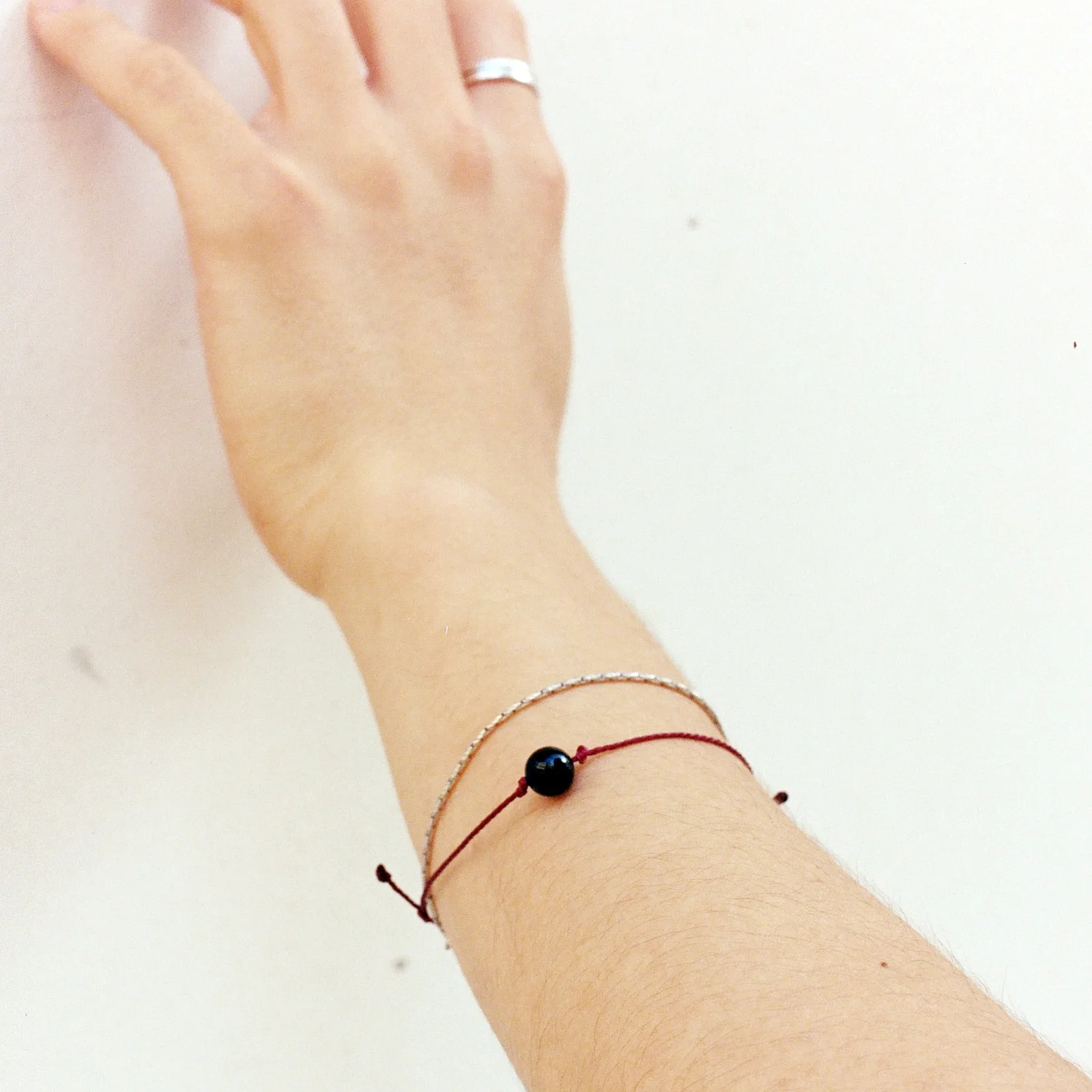 BLACK BALL ROPE BRACELET