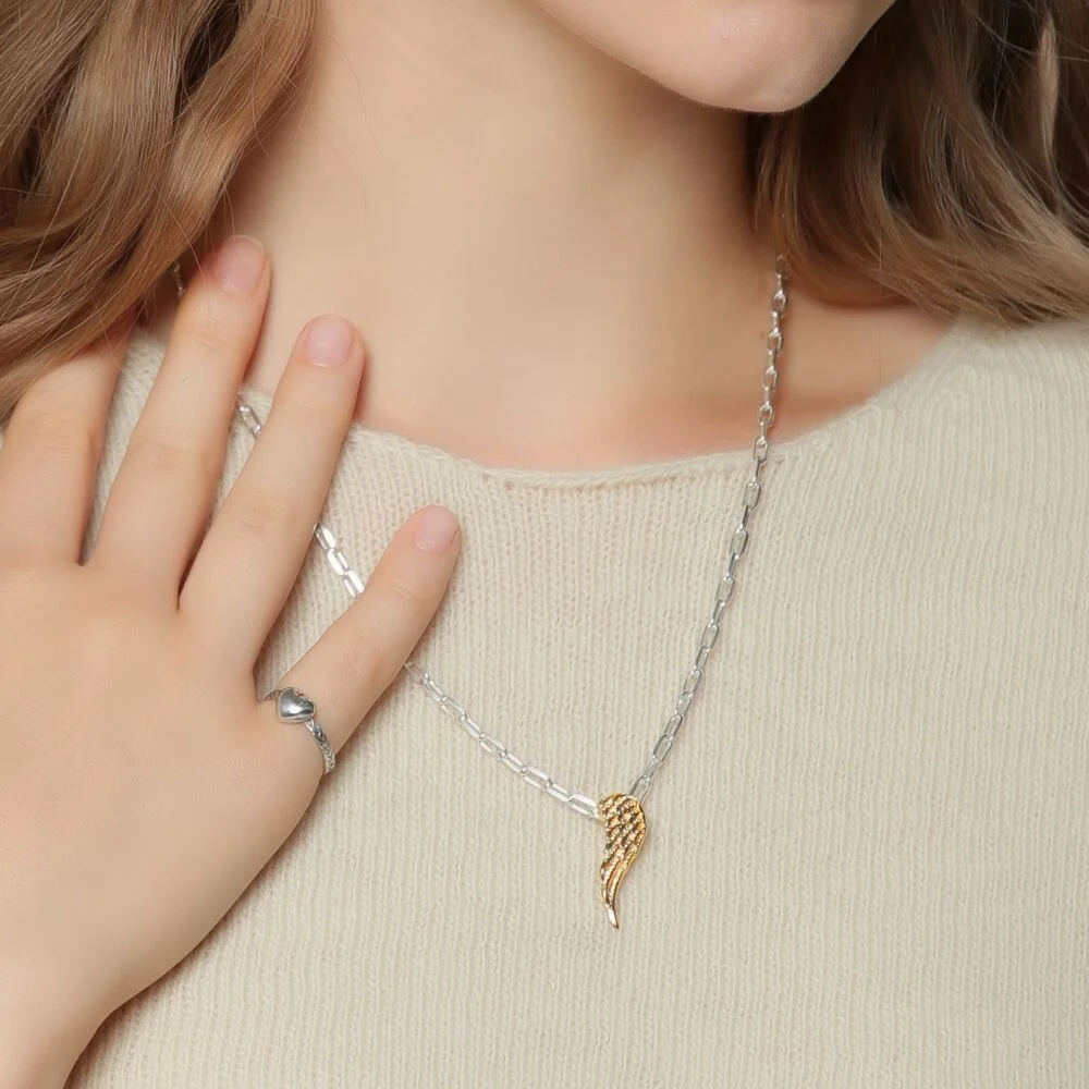 Antique angel wing pendant chain Necklace Antique 天使之翼 吊飾 點綴 鏈條 頸鏈