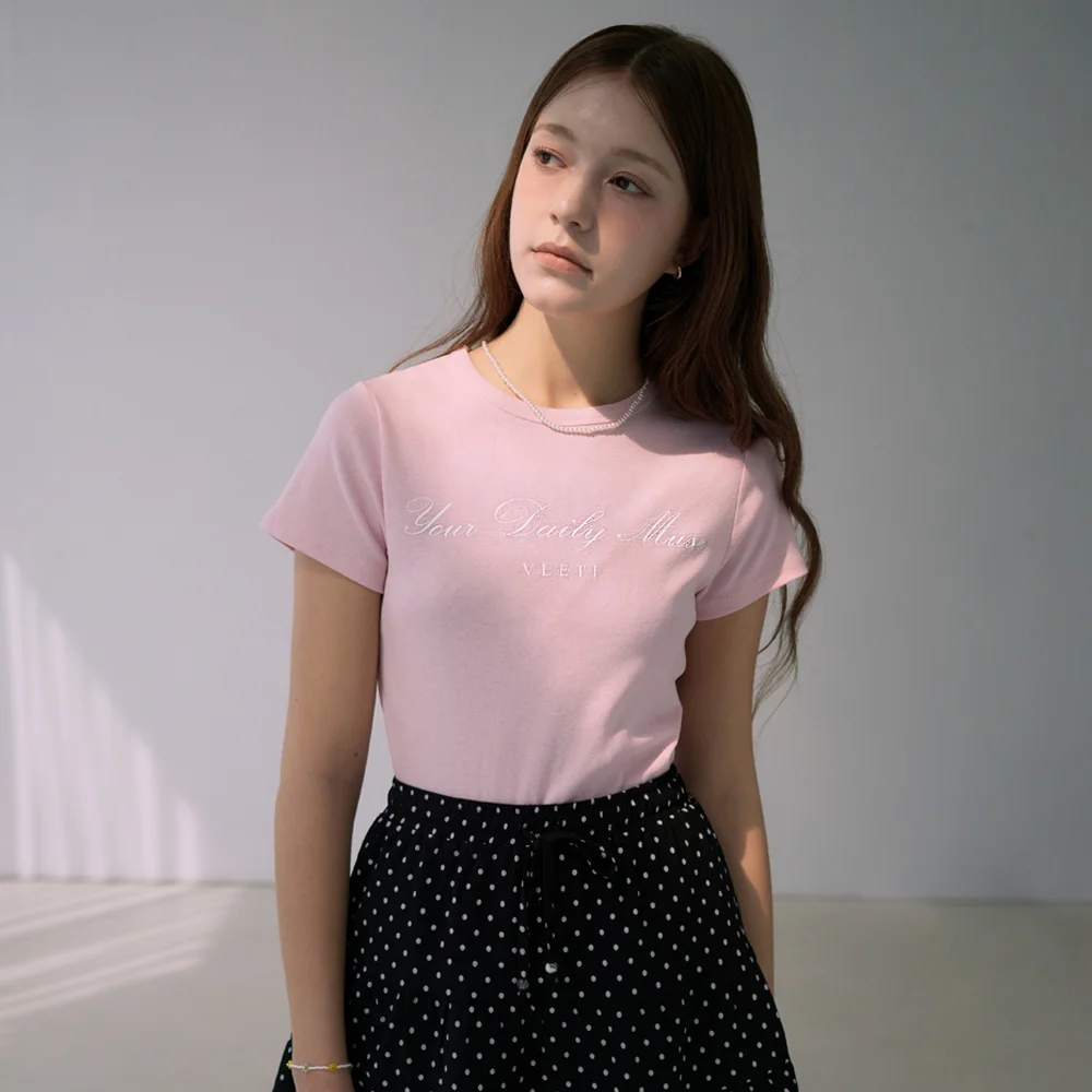 Slim Fit Graphic Lettering Short Sleeve Tee (pink)