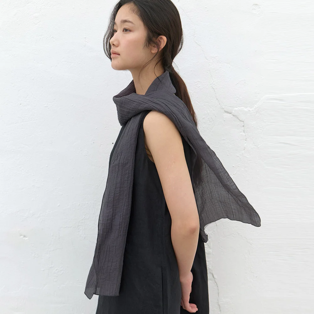 tencel blend wrinkle scarf-charcoal