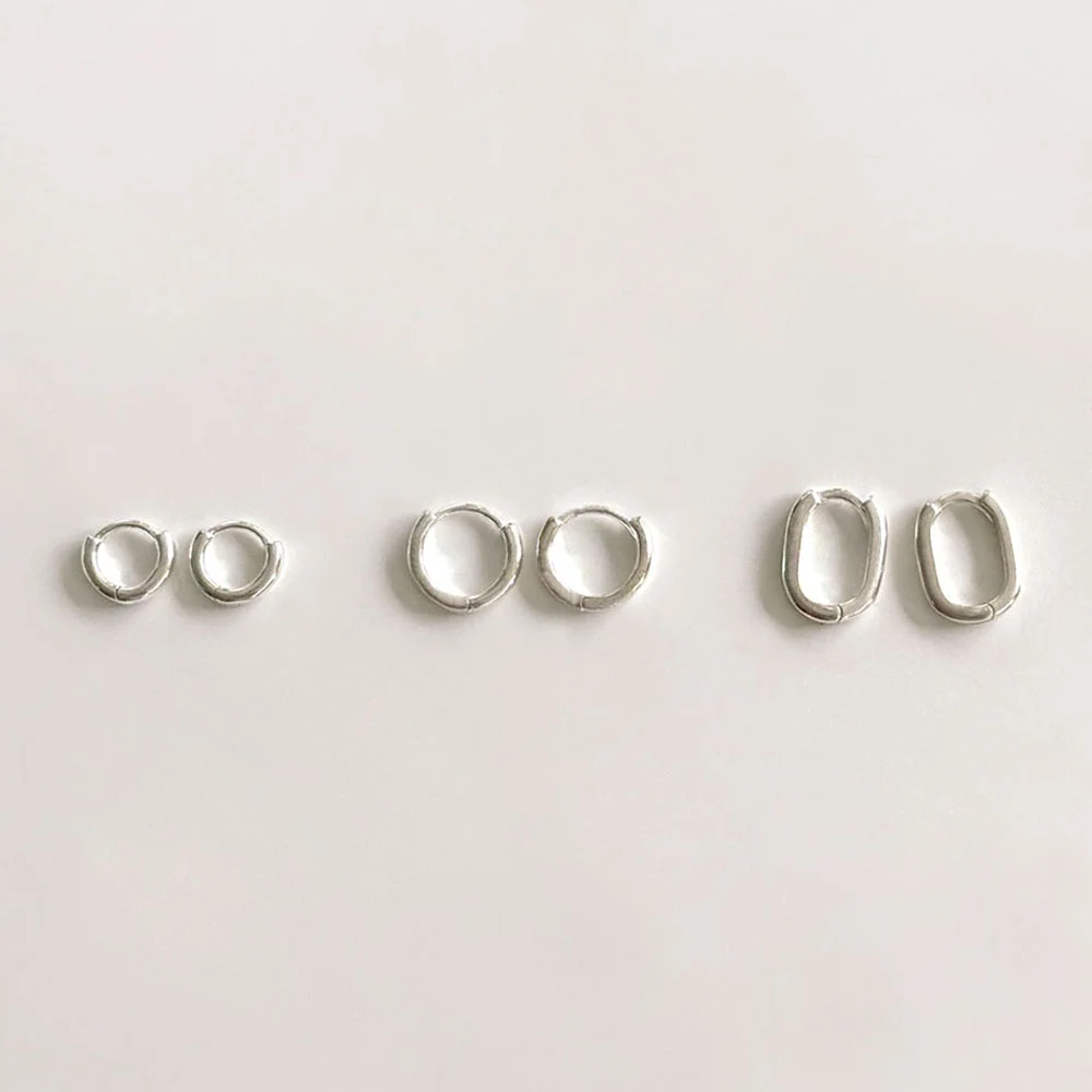 薛仁雅,Jangdaa,Kim Jieun 著用 Simple One-Touch Ring Earring(silver)