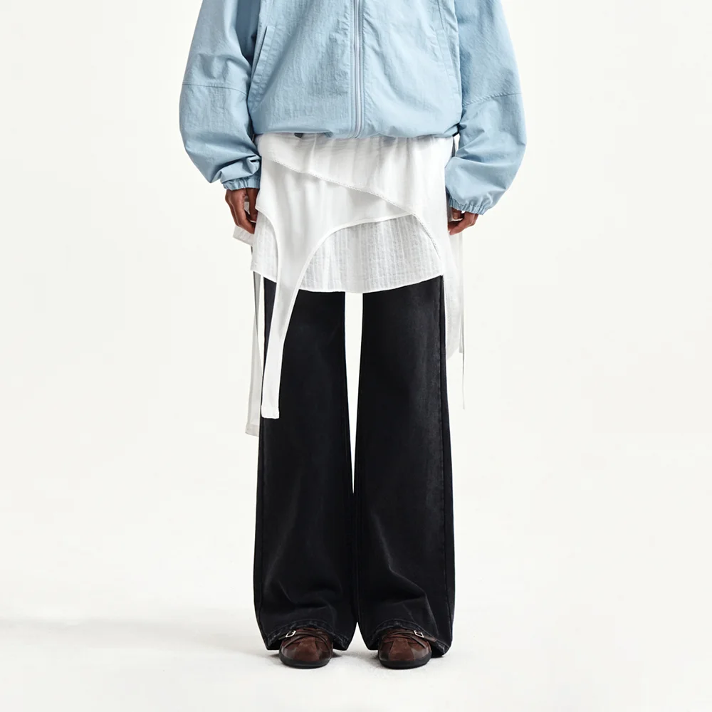 MULTI PANEL LAYERED SKIRT IN WHITE