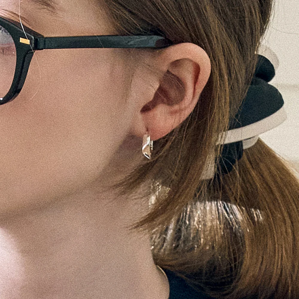 Byte One-Touch Earrings. ES1679