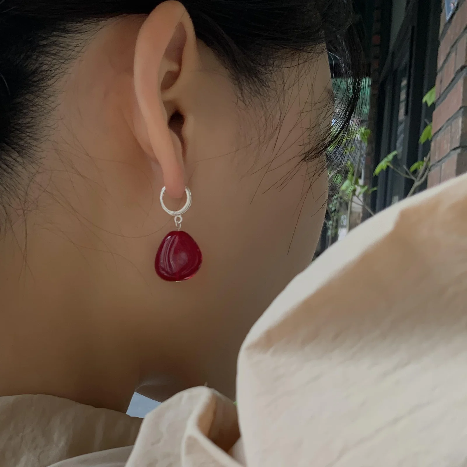 Red pebble glass earrings