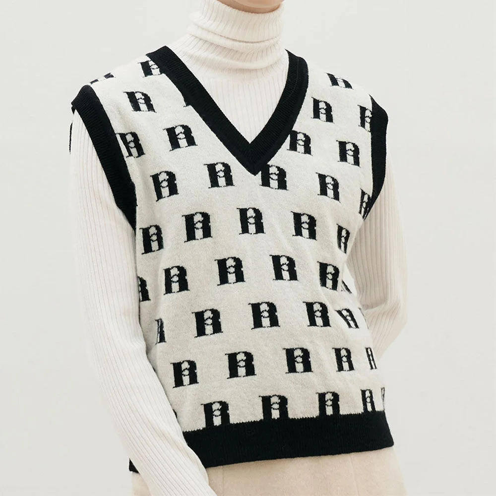 hier et demain Logo V-neck Knit Vest (Ivory)