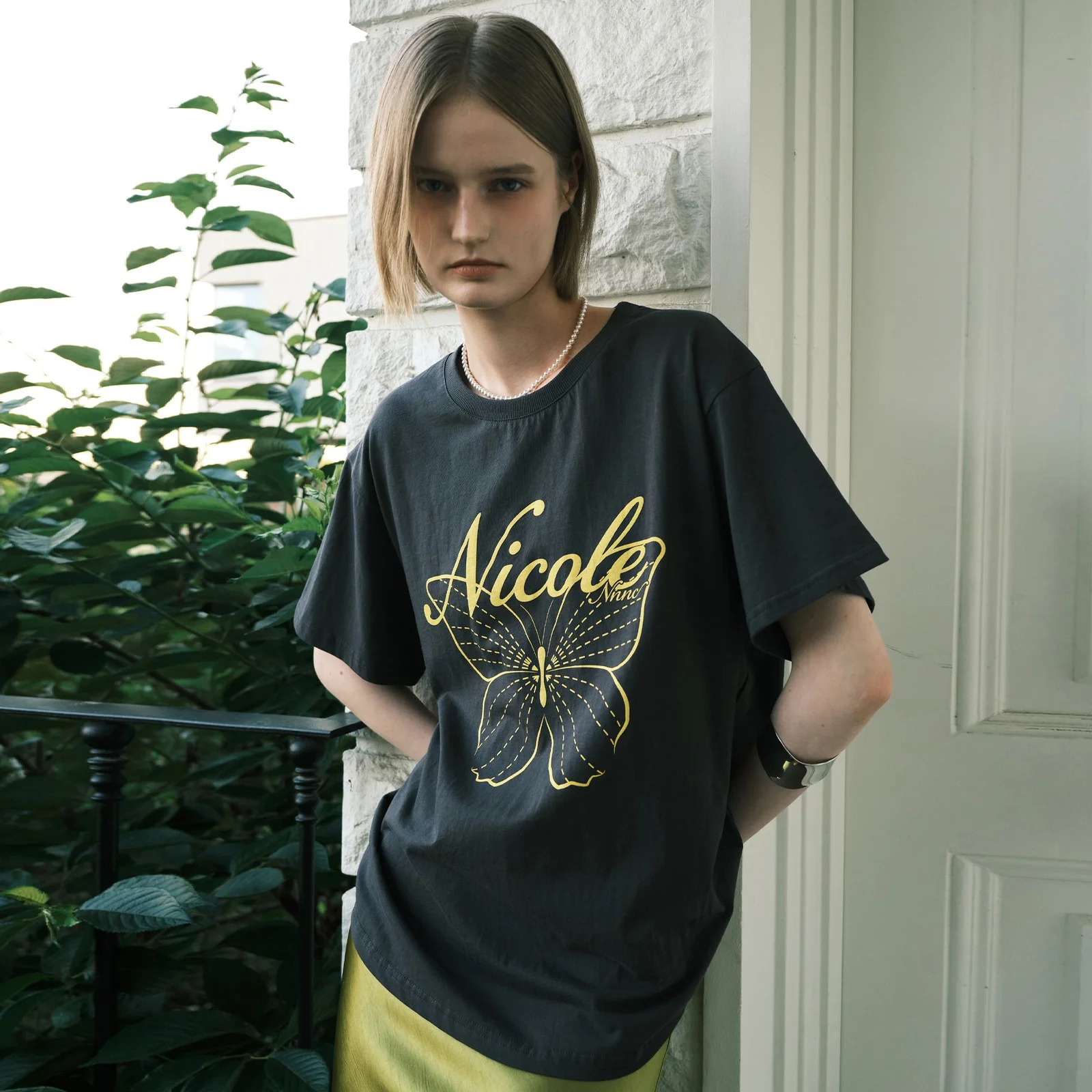 NICOLE BUTTERFLY SLEEVE TOP_CHARCOAL YELLOW