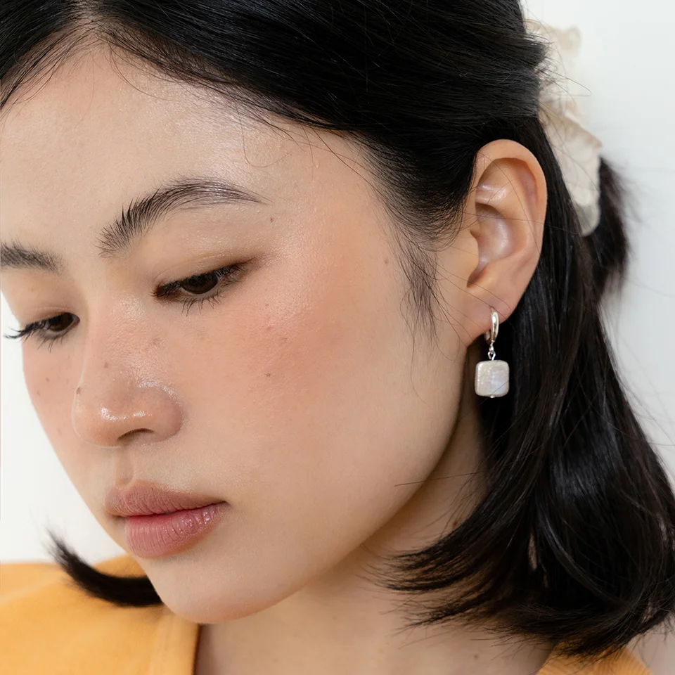 nemo natural pearl earring
