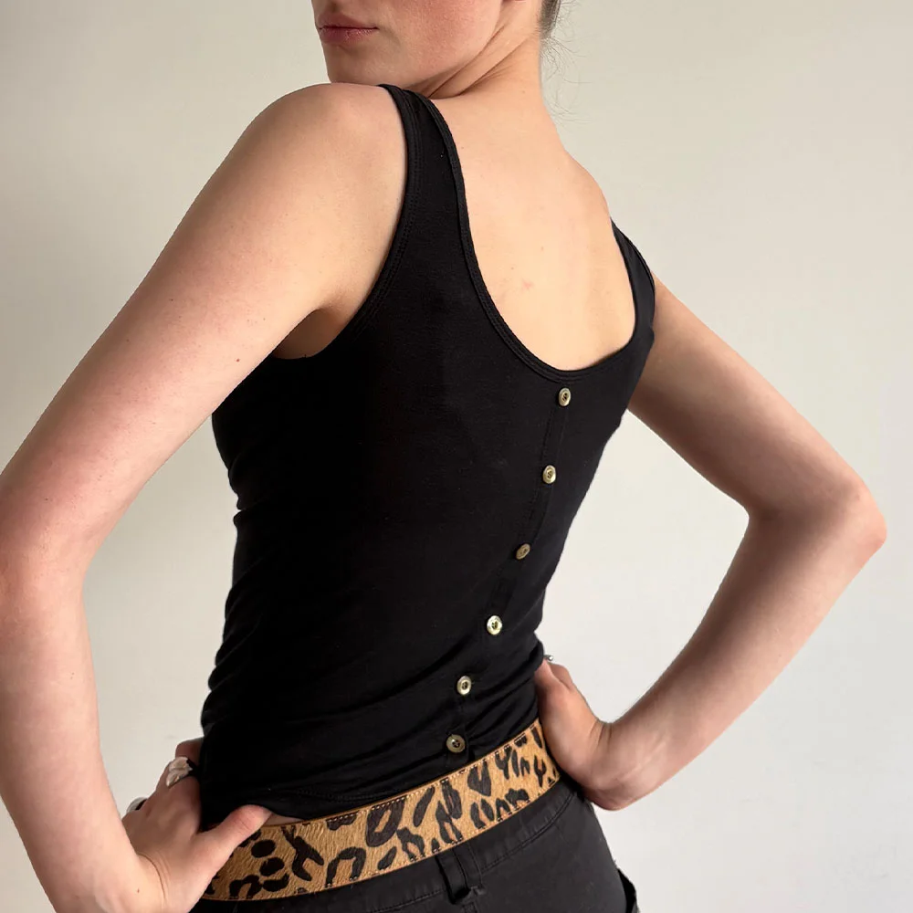 Boat Neck Button Sleeveless (Black)