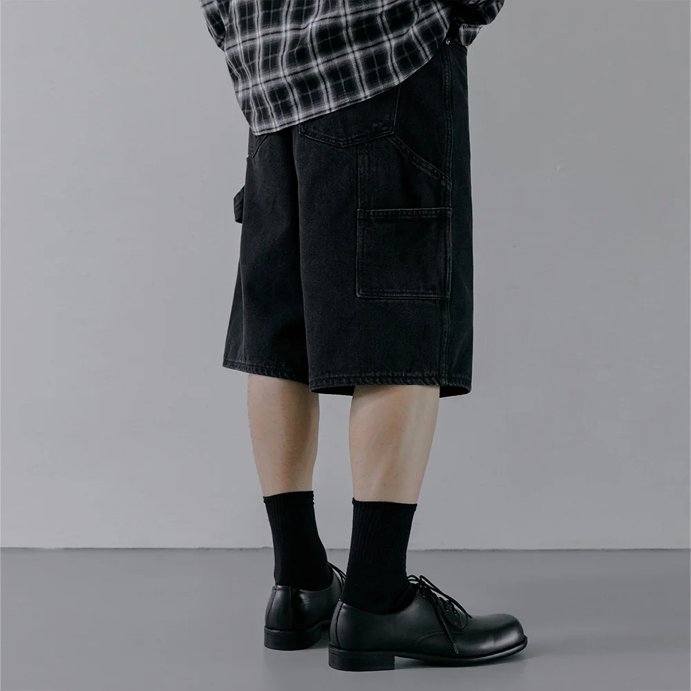 CARPENTER DENIM SHORTS