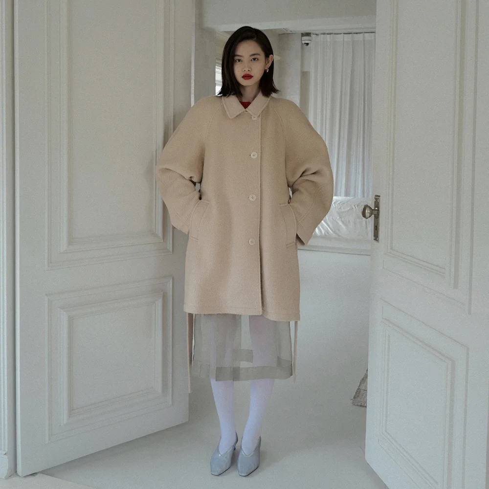 FLUFFY WOOL COAT