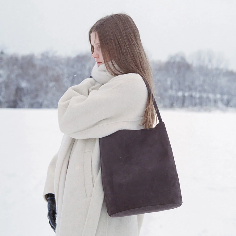 Large Mug shoulder bag Suede Umber
