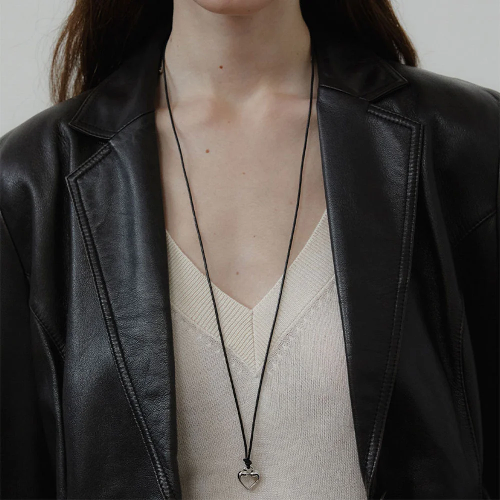 Mont Long Leather Necklace (L243MNK040)