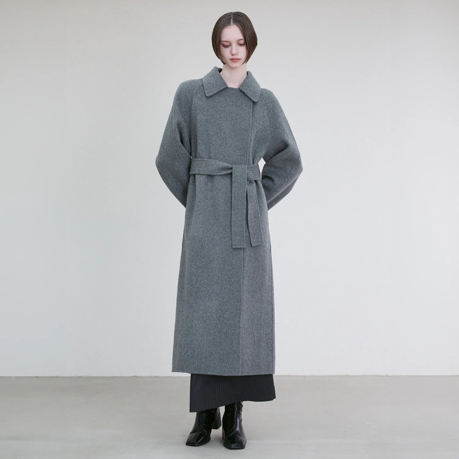 HANDMADE WOOL BELTED COAT GRAY