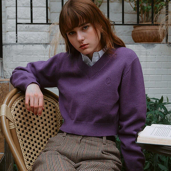 V NECK CROP KNIT PURPLE