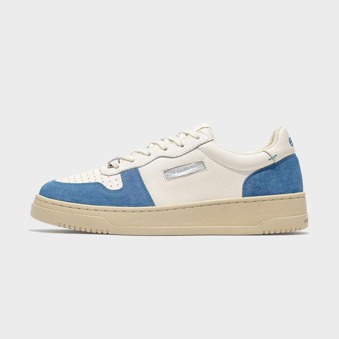 COURT (BLUE/WHITE)