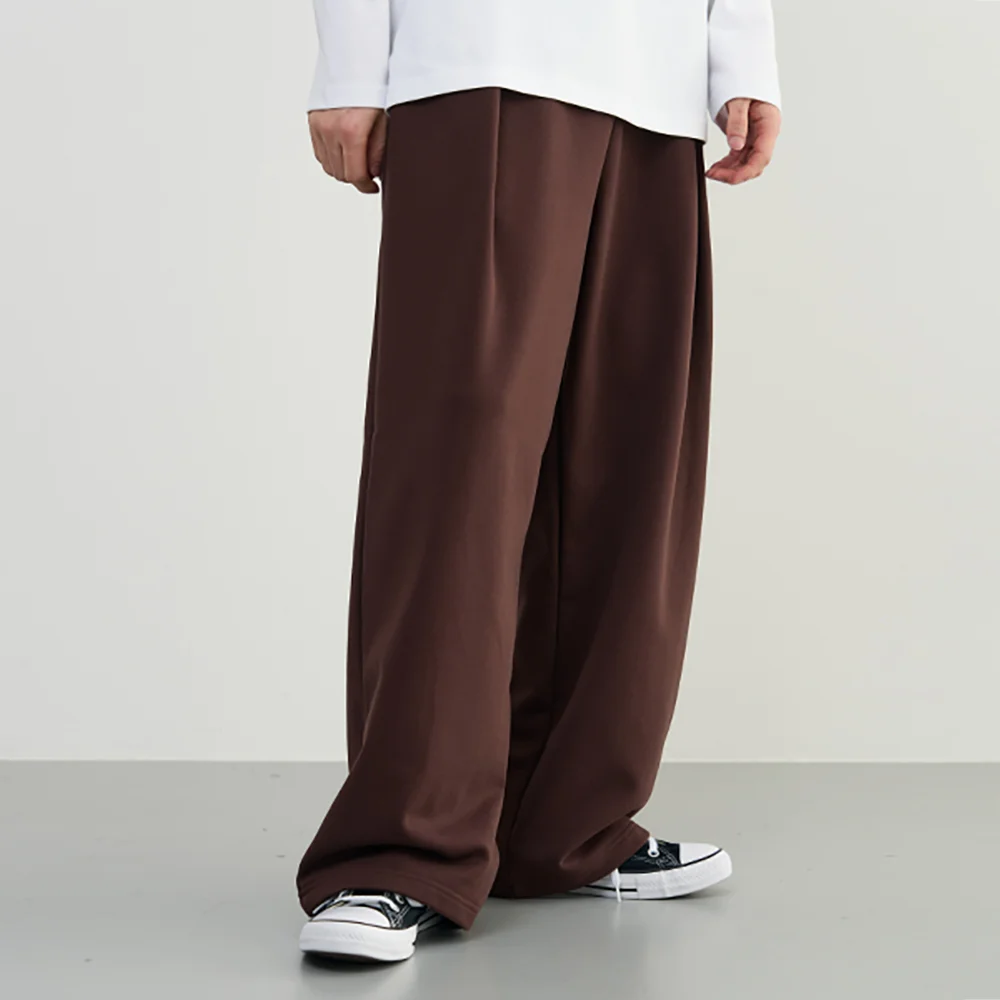 Comfy reverse pleats sweat pants