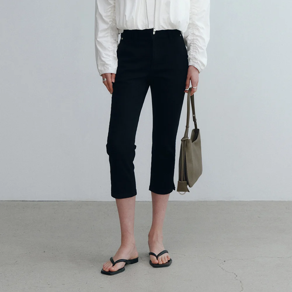 Clea Capri Pants (Black)