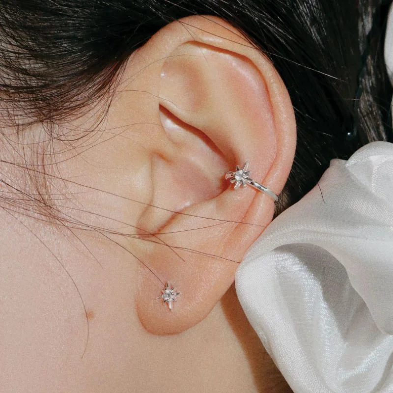 Sparkle ear cuff + Mini sparkle piercing / 閃耀 耳袖 + 迷你 閃耀 穿環 套裝