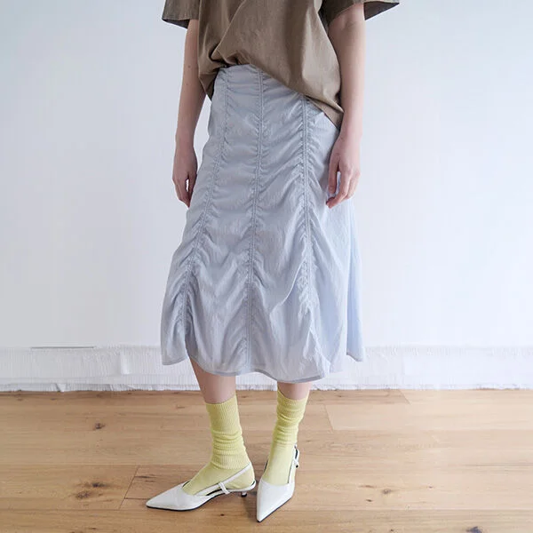 SHIRRING MIDI SKIRT SKY
