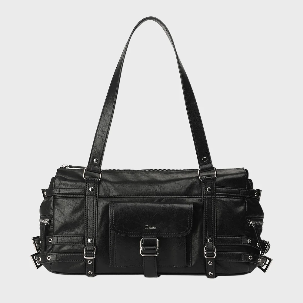 BELTED POCKET SHOULDER BAG IN BLACK