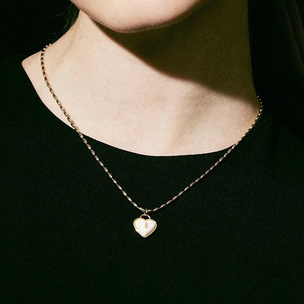 Keyhole Heart Necklace_VH249ONE001M