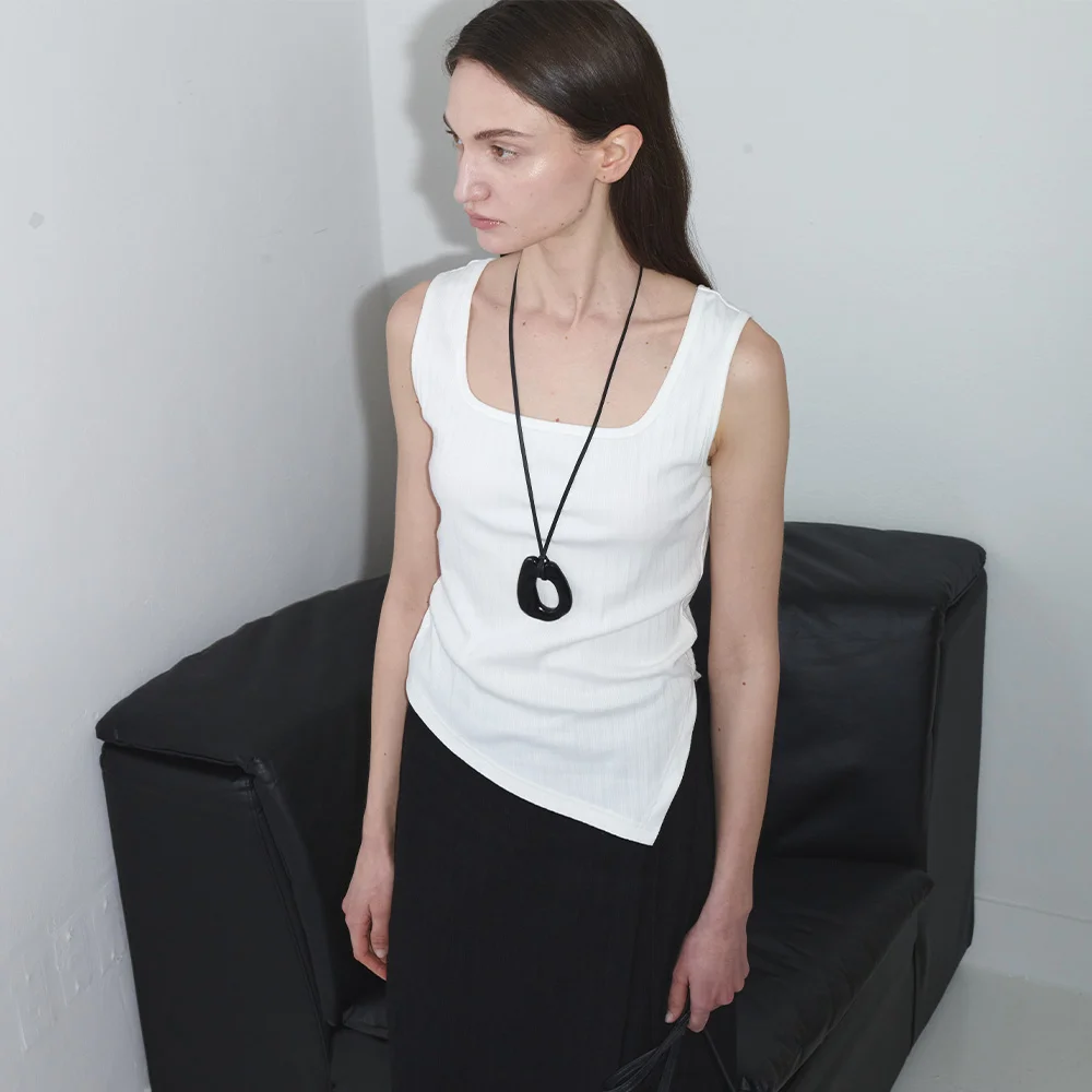 Asymmetric Hem Solid Sleeveless Top SW6XE244_3color