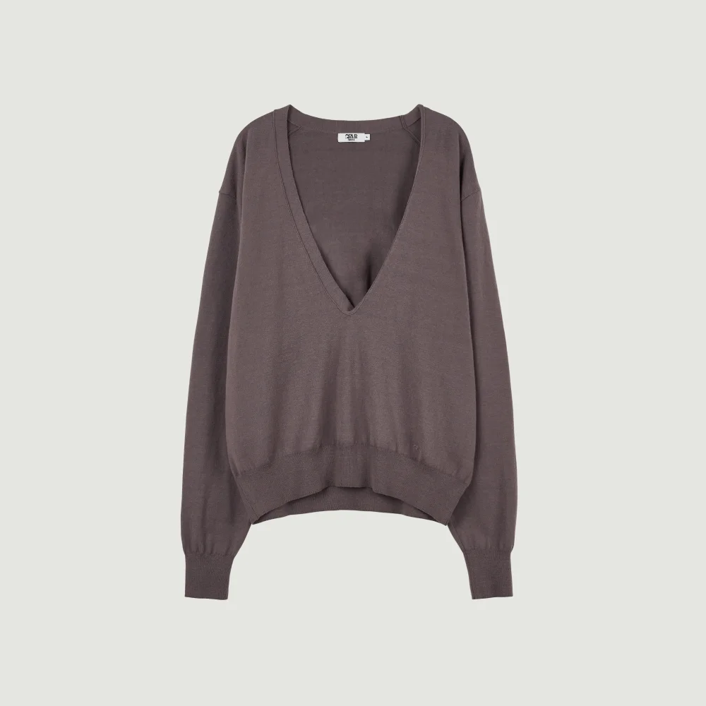 RIEL V-NECK KNIT (MOCHA)