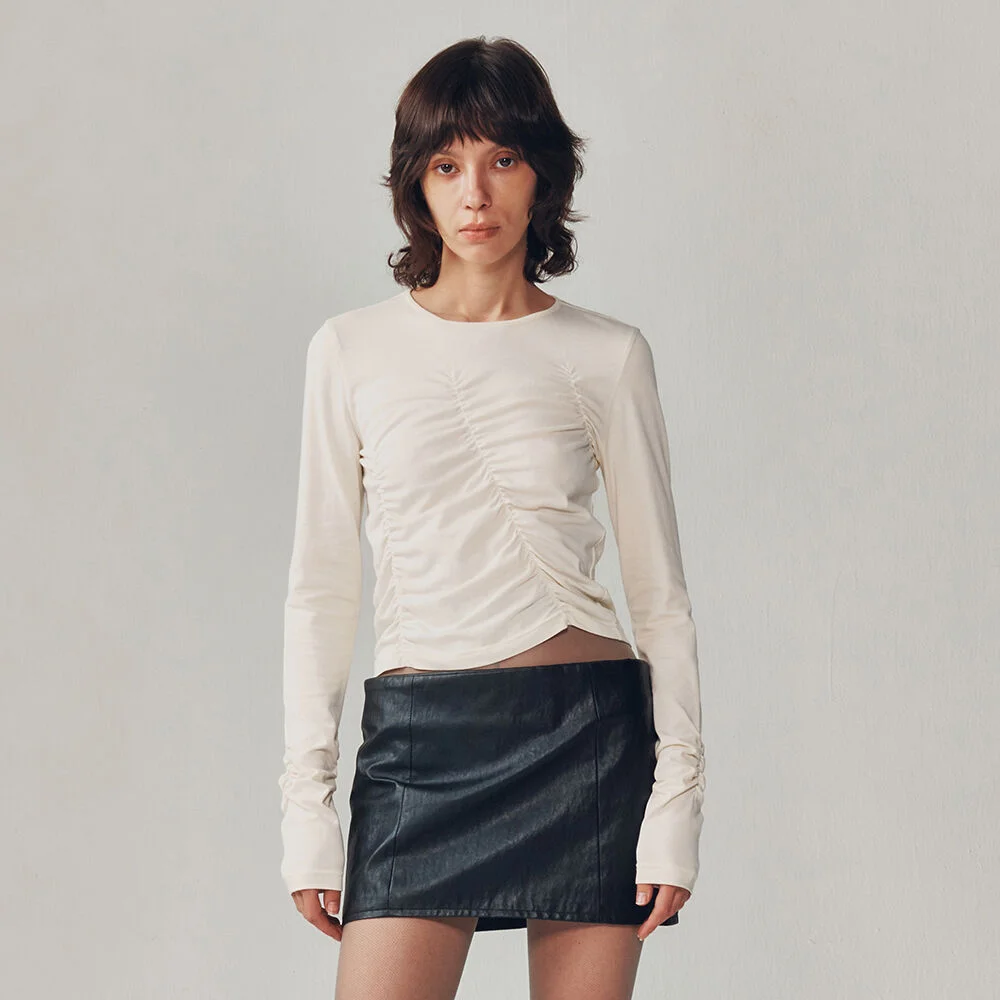 SHIRRING DETAIL TEE