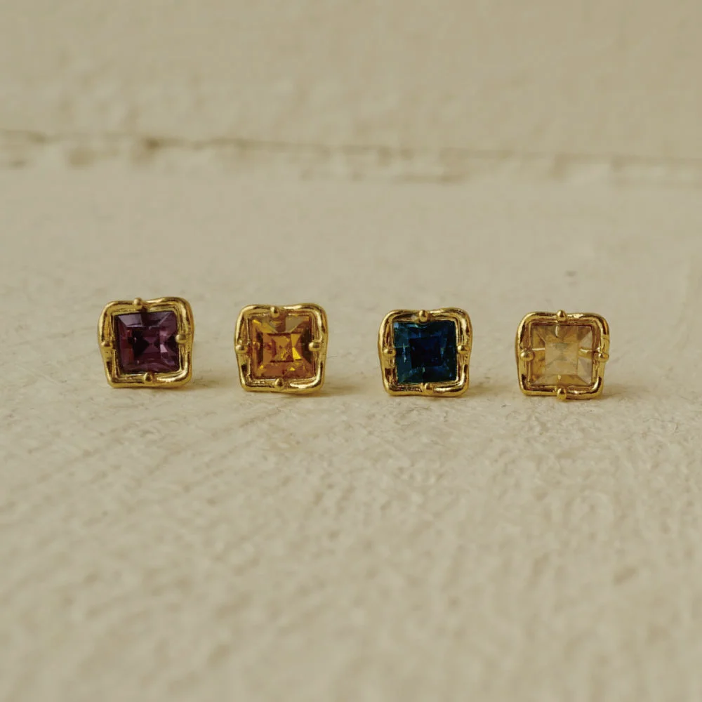 melting square mini earring 單件(1piece)