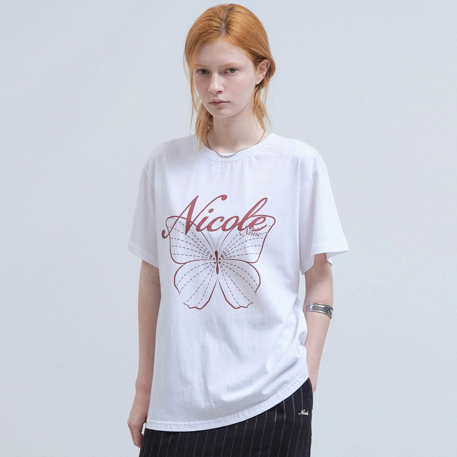 NICOLE BUTTERFLY SLEEVE TOP_WHITE BURGUNDY
