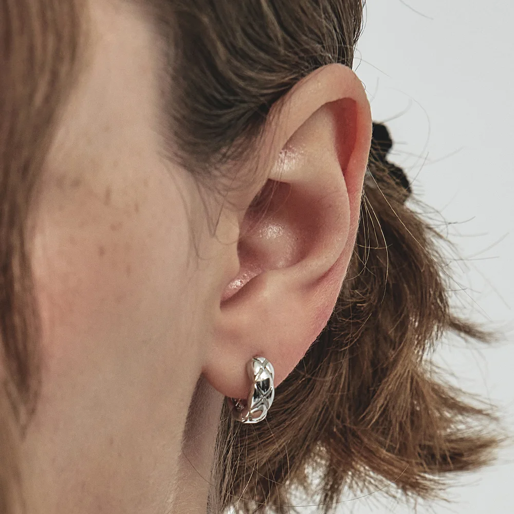 Trellis Curve Earrings