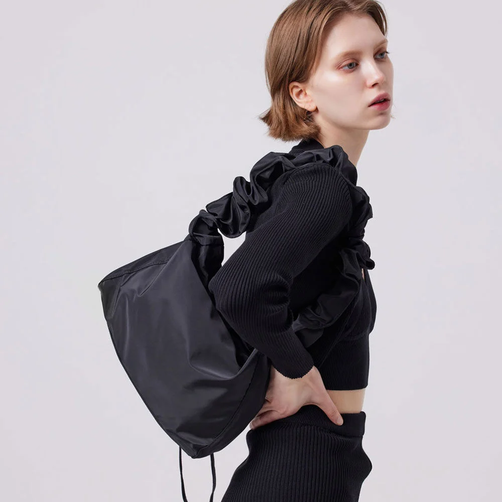 Frill strap shine bag