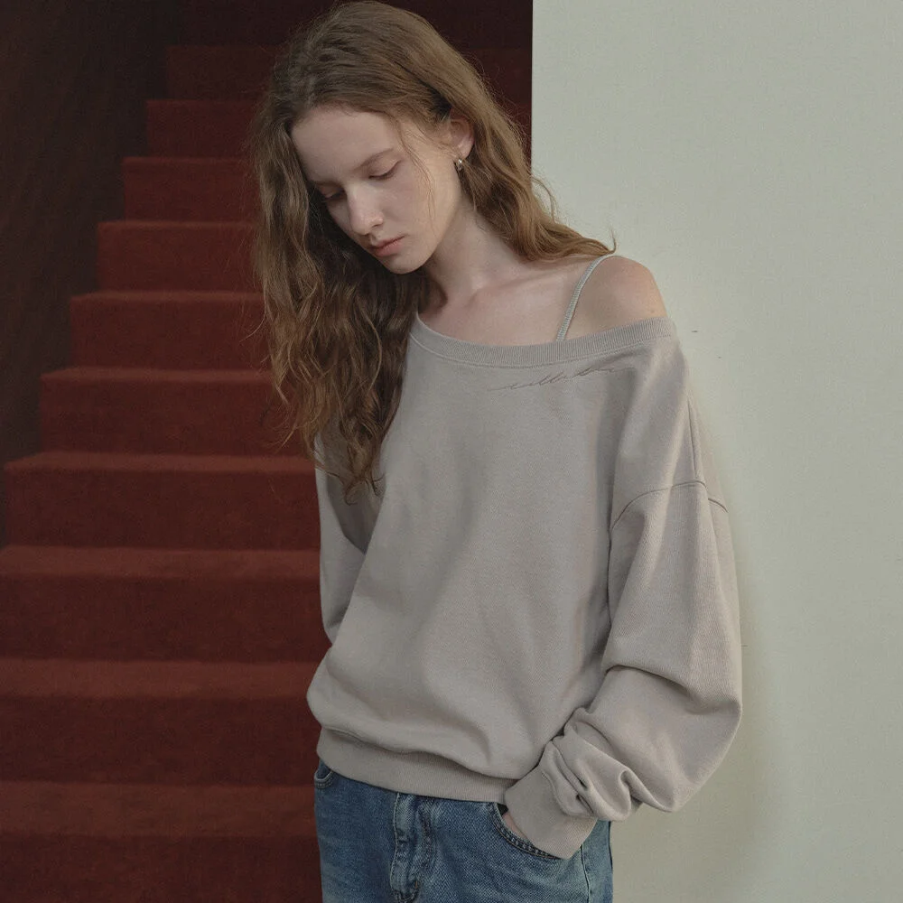 Off shoulder embroidered sweatshirt _Gray