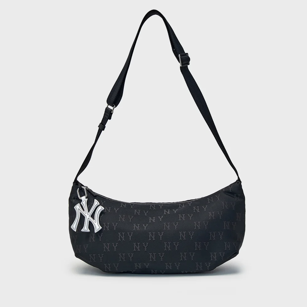 經典 Monogram 運動風 斜揹袋 NY (Black)