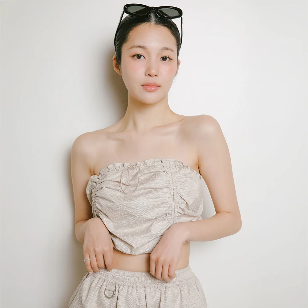 壓紋 抽褶 抹胸上衣 (Beige)