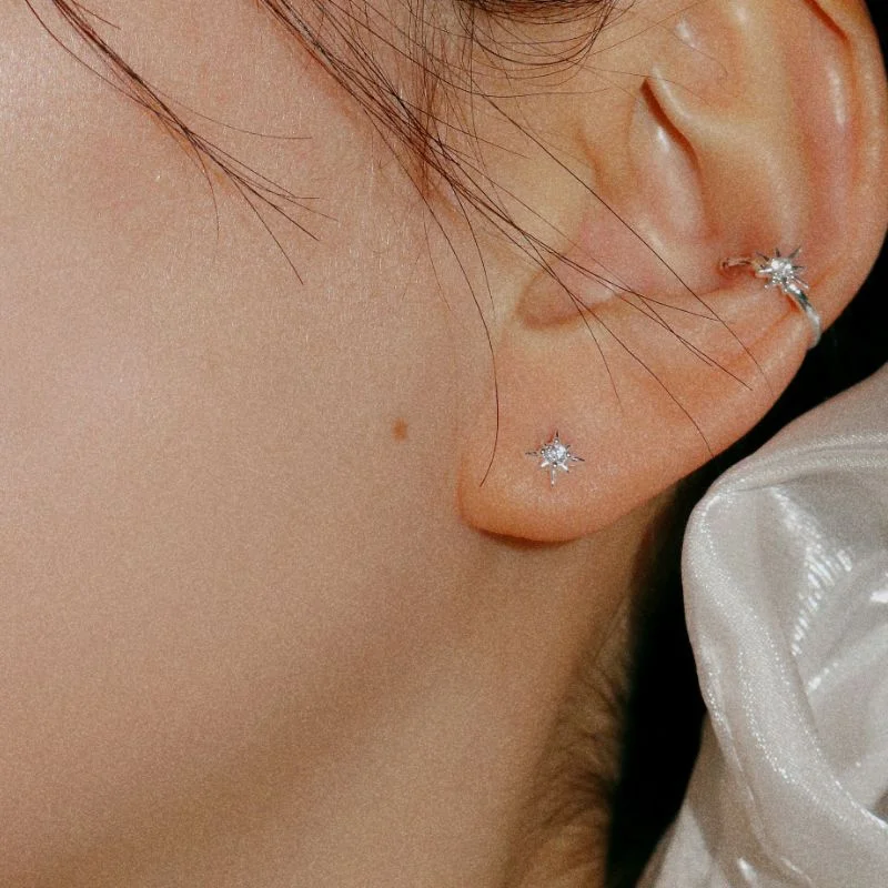 Mini sparkle piercing (2 color) / 迷你 閃耀 穿環