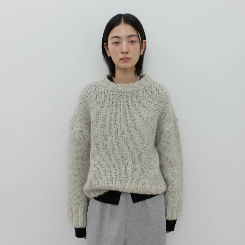 HANDMADE LOOSE FIT SWEATER / MINT GREY