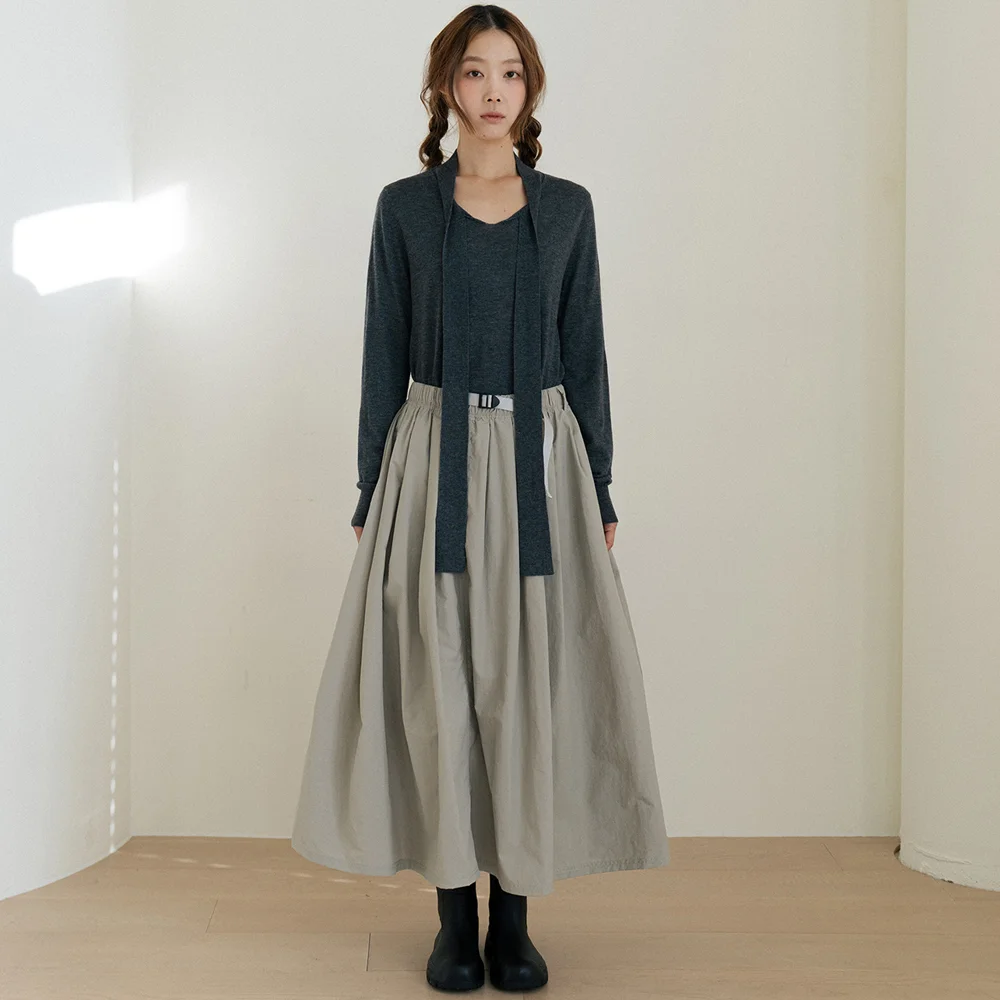 Buckle Banding Long Beige Skirt