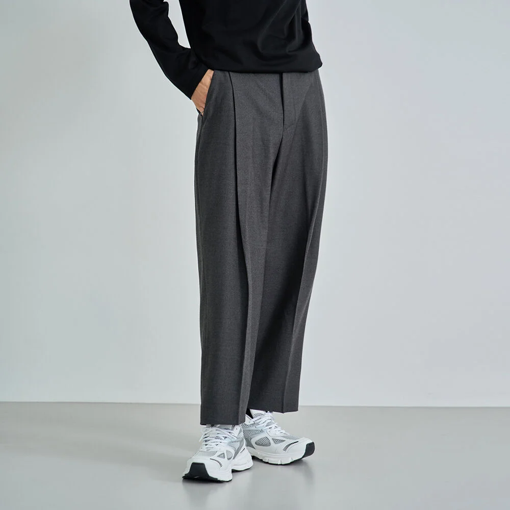 WOOL BLEND CURVED WIDE ONE TUCK BANDING SLACKS