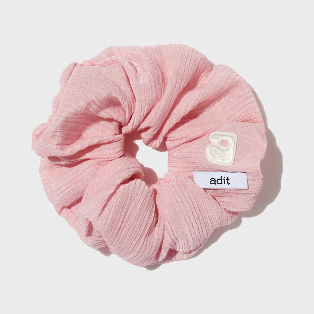 logo scrunchy_pink