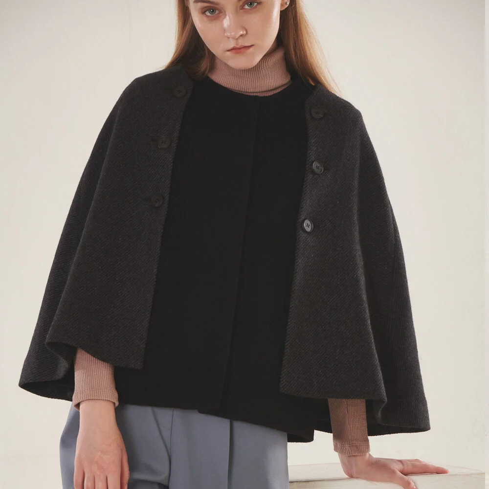 Searation cape coat (BK)