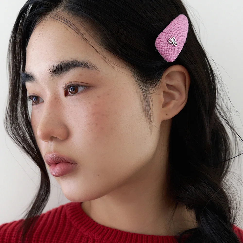 tweed logo hair pin - pink