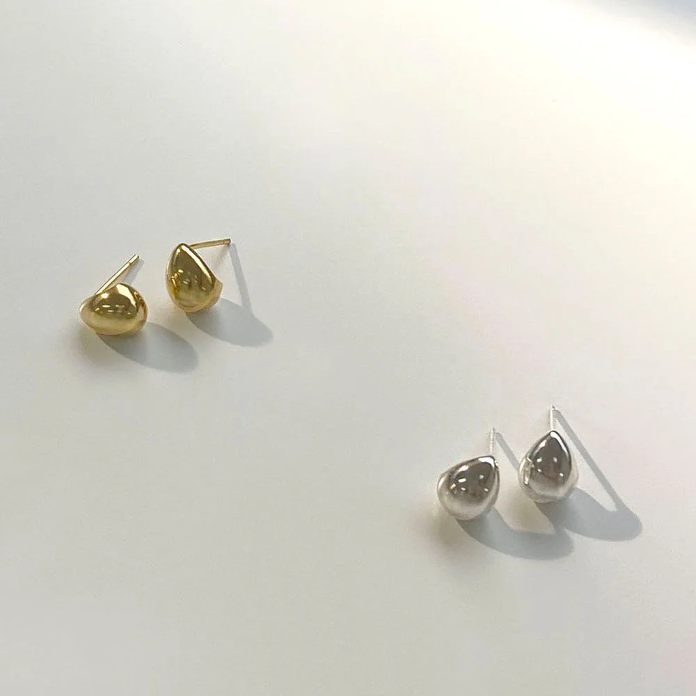 Kim Jieun,Jo Yi-hyun,Ju Hyun-young 著用 Half Egg Ball Earring