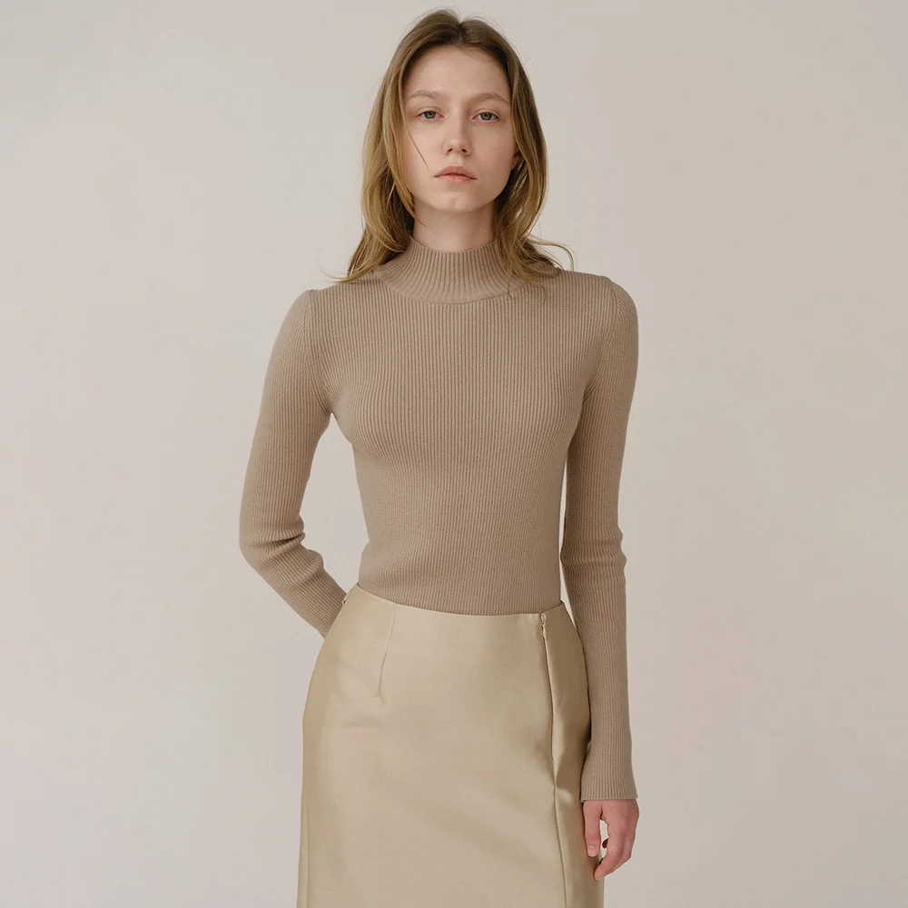 Turtleneck Sand Beige