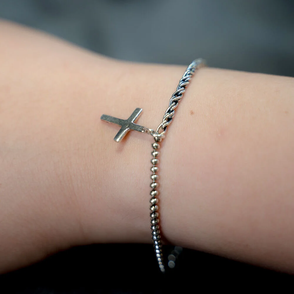 HR 112B_Cross Half & Half Chain Bracelet (Silver 925)