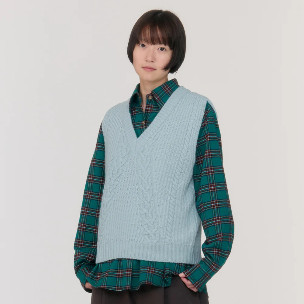 Cashmere Cable Wool Vest (Light Blue)
