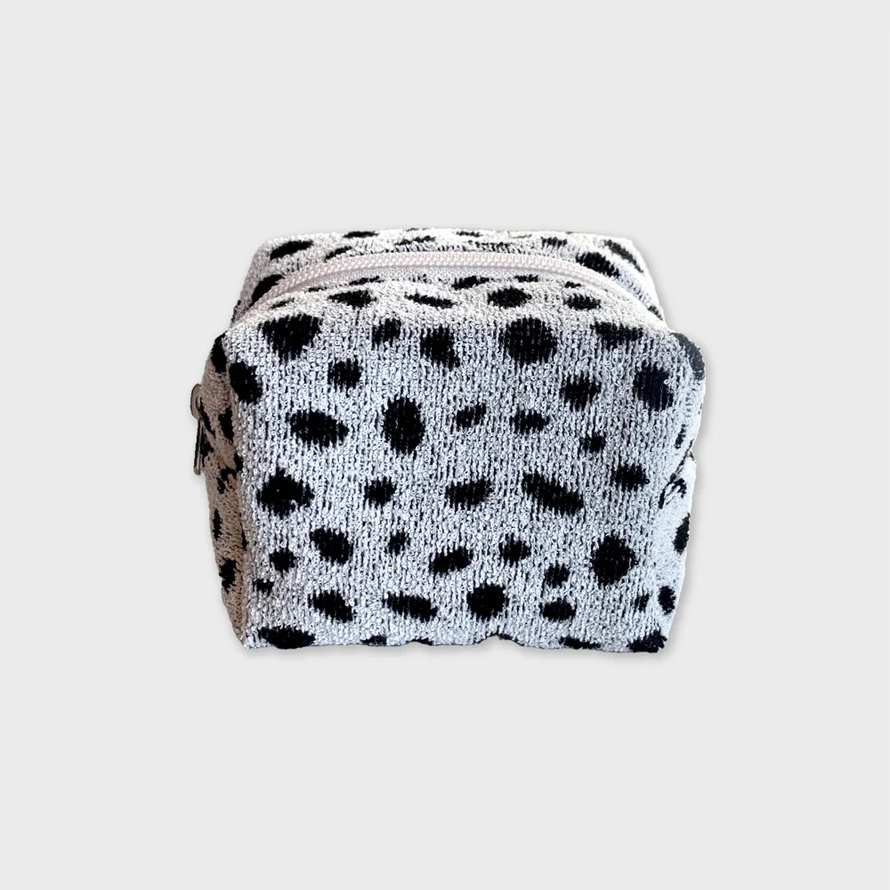 Terry pouch (dalmatian)