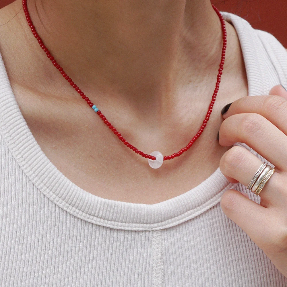 RED BEADS DONUT NECKLACE